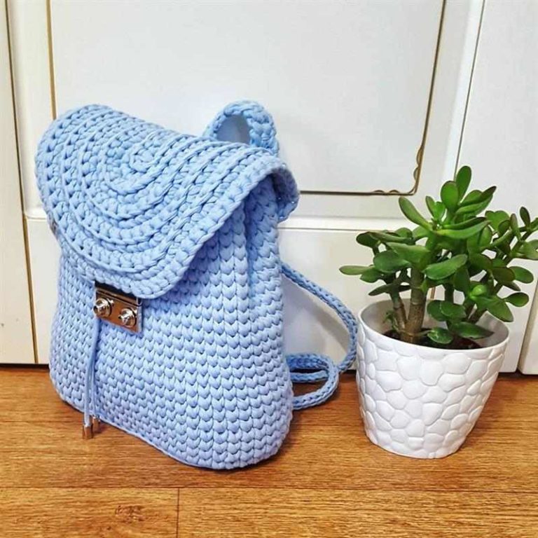 Crochet backpack - 15