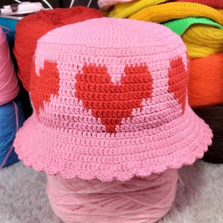 Crochet hearts - 62