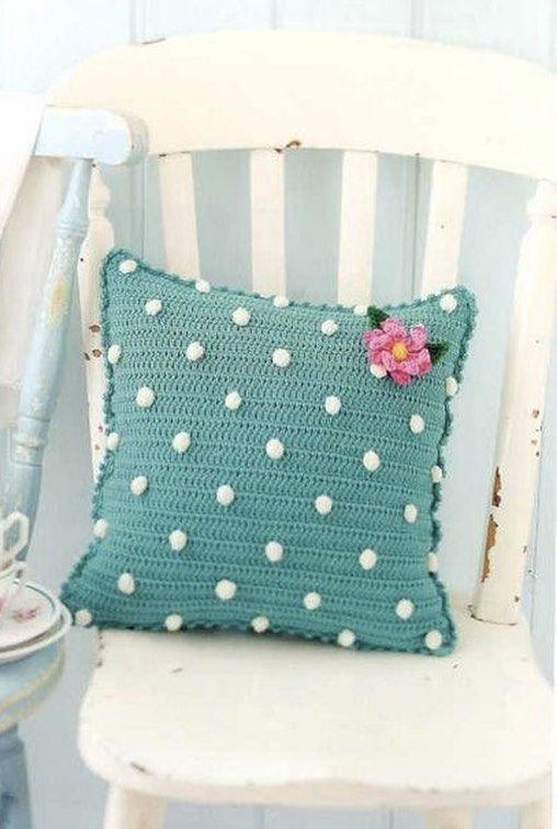 Crochet pillow cover - 37