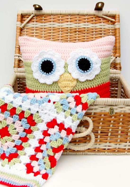 Crochet pillow cover - 51