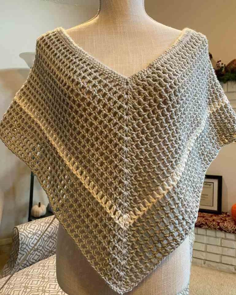Crochet poncho - 21
