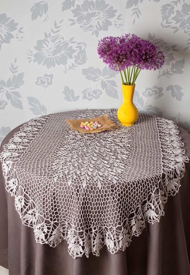 Crochet tablecloth - 14
