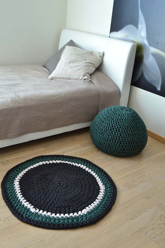 Round crochet rug - 47