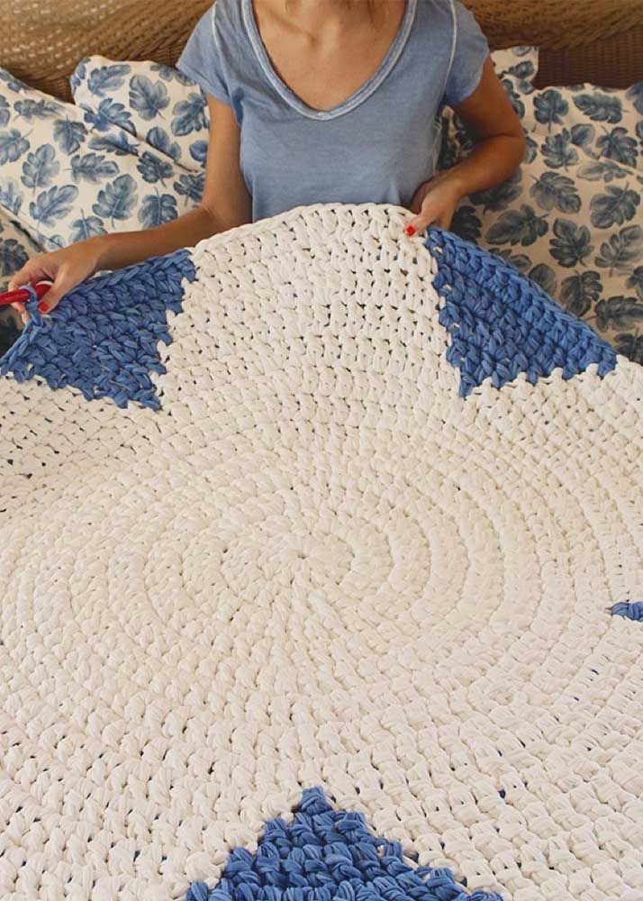 Simple crochet rug - 07