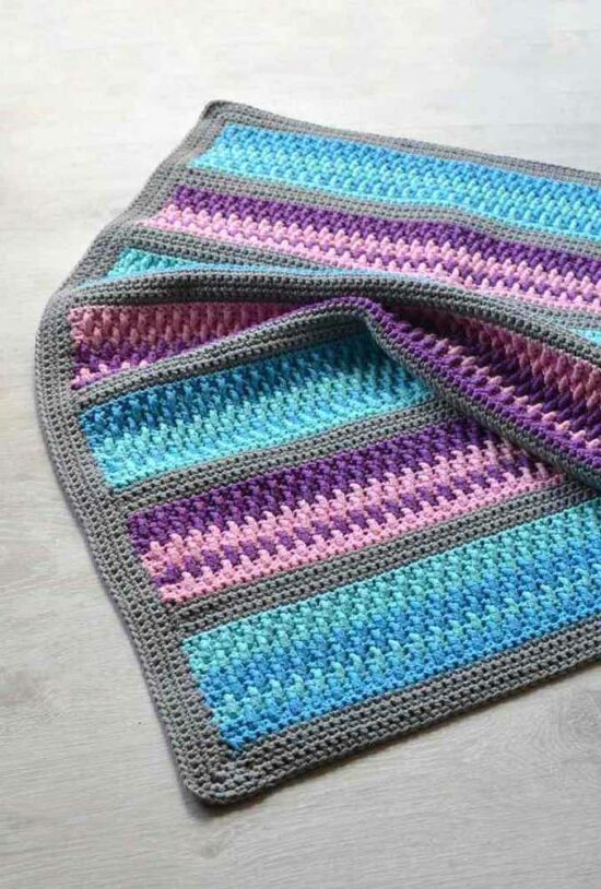 Simple crochet rug - 103