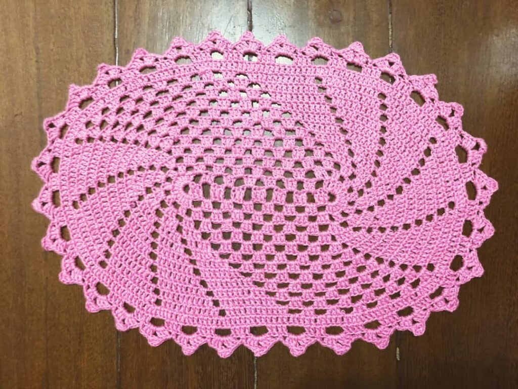 Oval crochet rug - 18