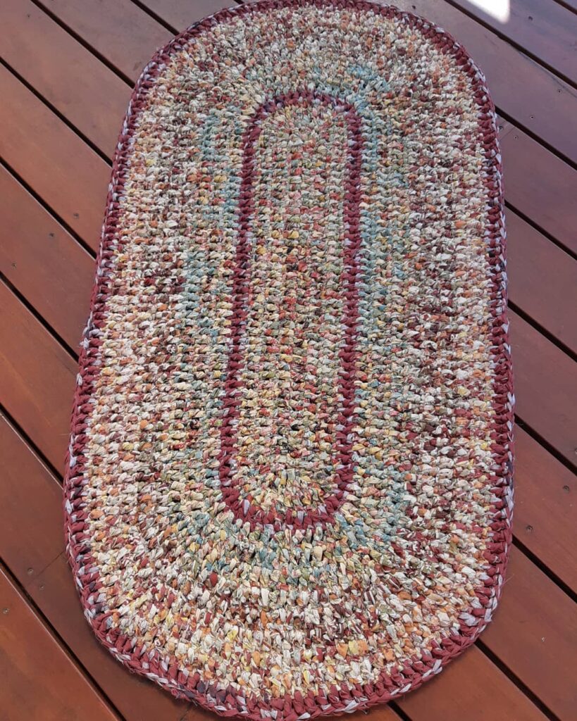 Oval crochet rug - 23
