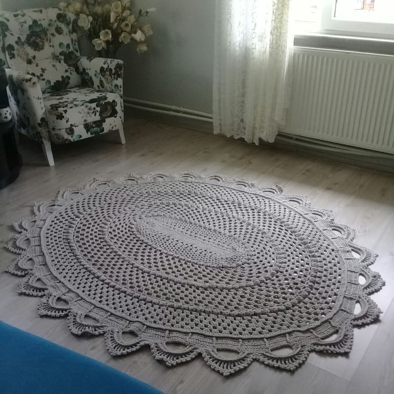 Oval crochet rug - 28