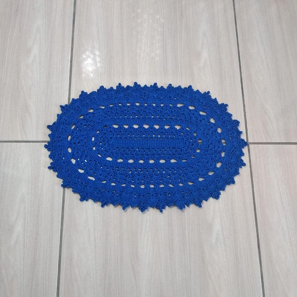 Oval crochet rug - 31