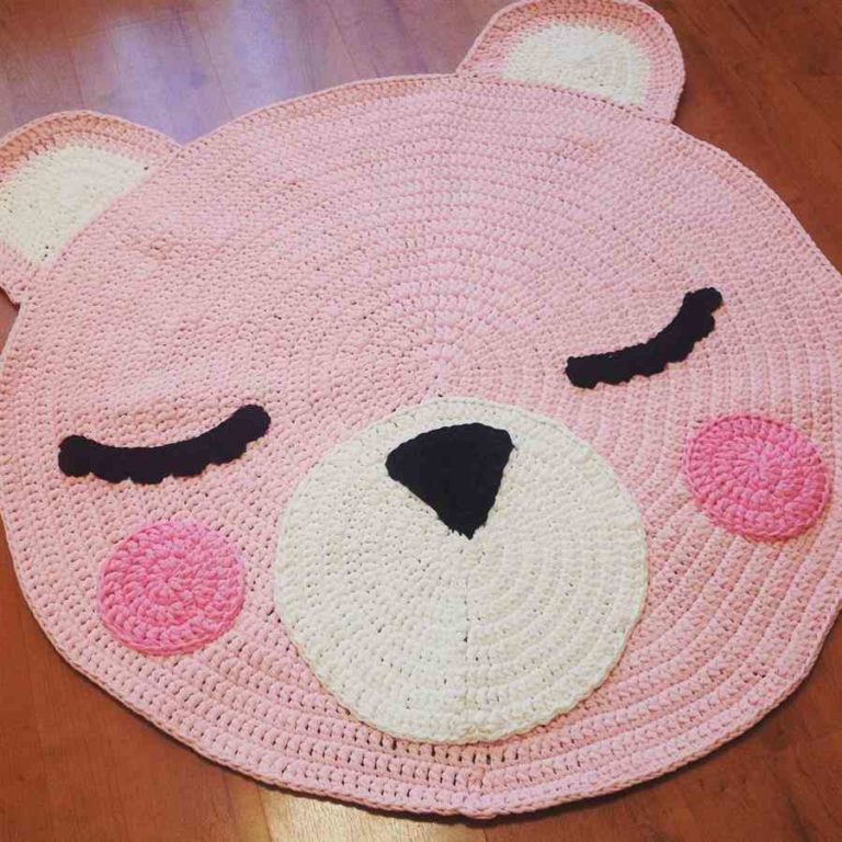 Children's crochet rug - 04