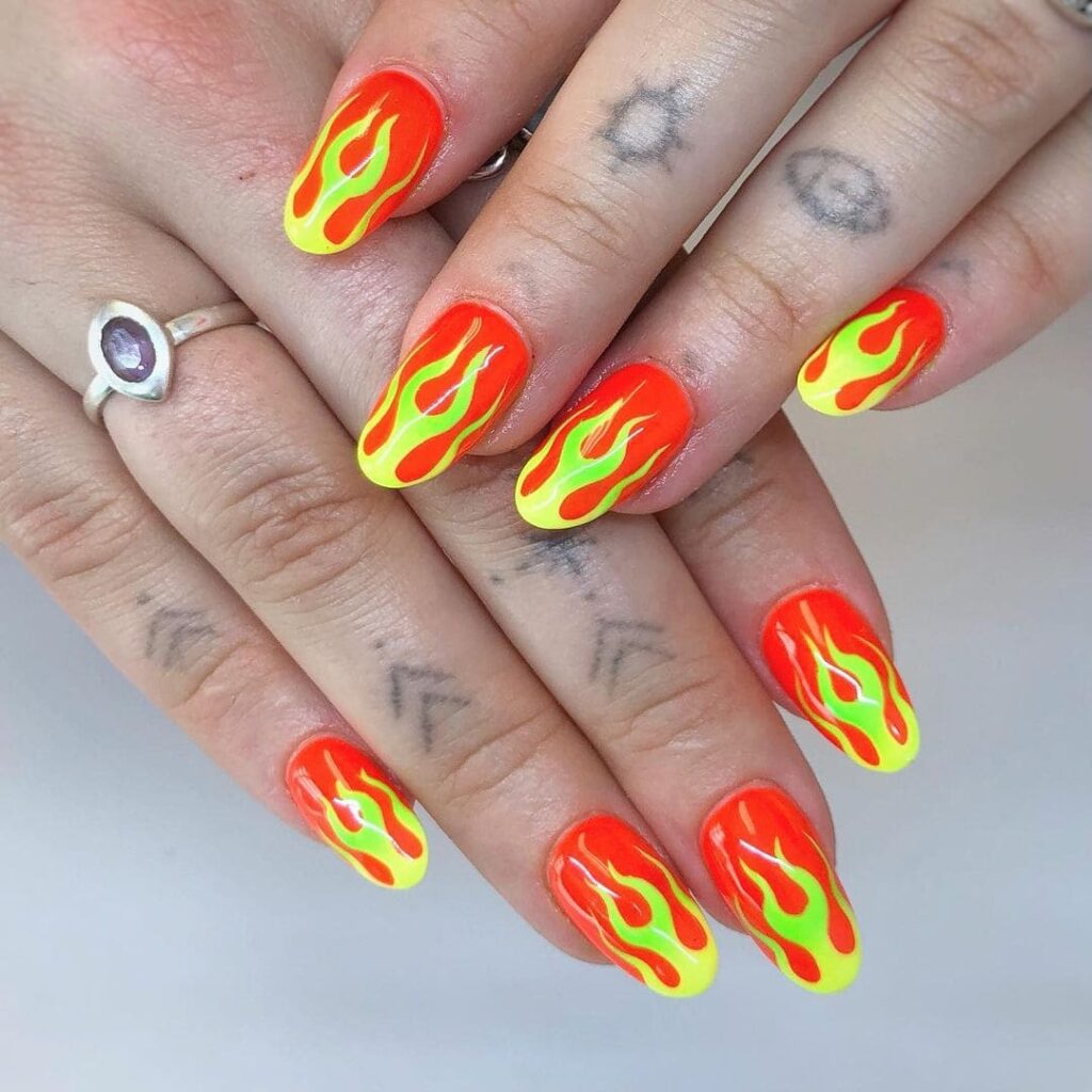 fire nails for powerful nail art-02