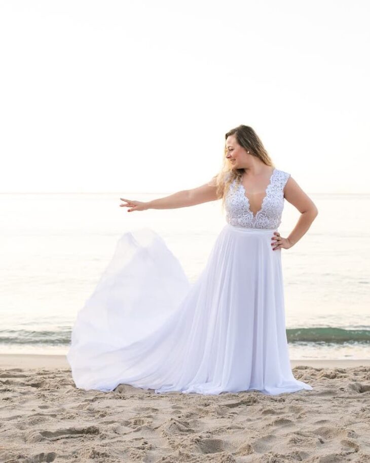 Beach wedding dress - 24