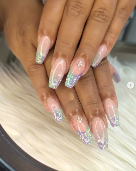 decorated gel nails - 21