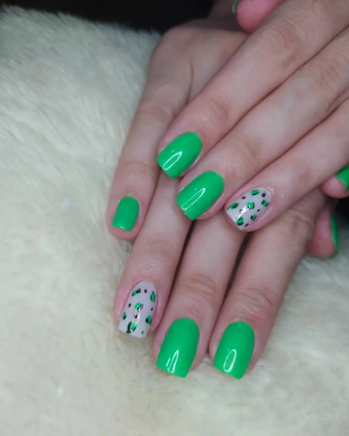 decorated gel nails - 29