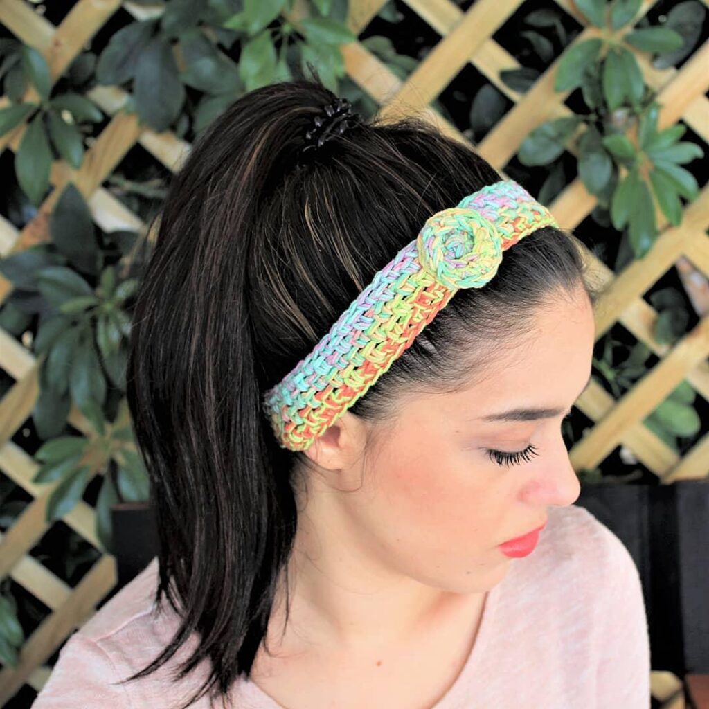 Crochet headband inspirations and simple tutorials to make your own - 24