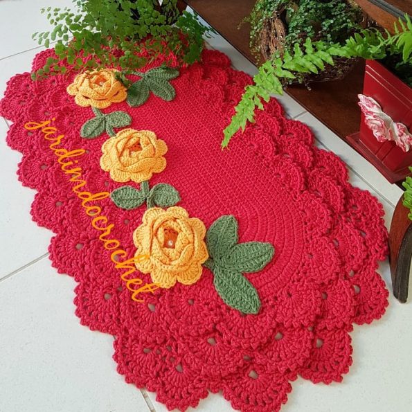 Crochet rug with flowers photos graphics and tutorials for you to make your own - 17